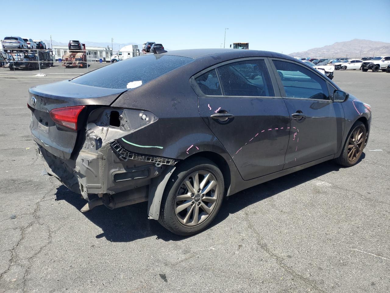 2017 KIA FORTE