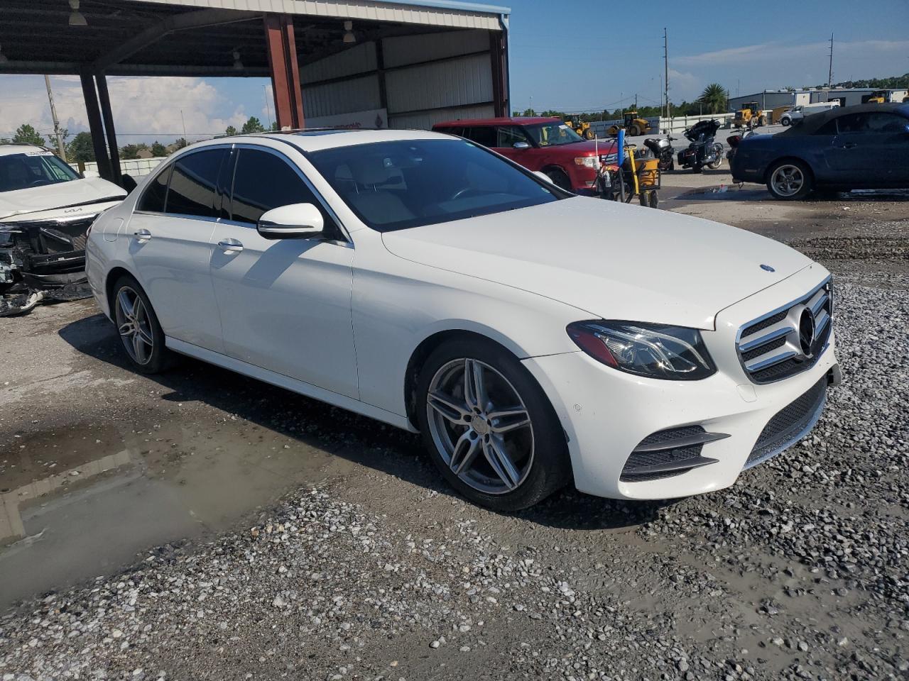 2017 MERCEDES-BENZ E-Class
