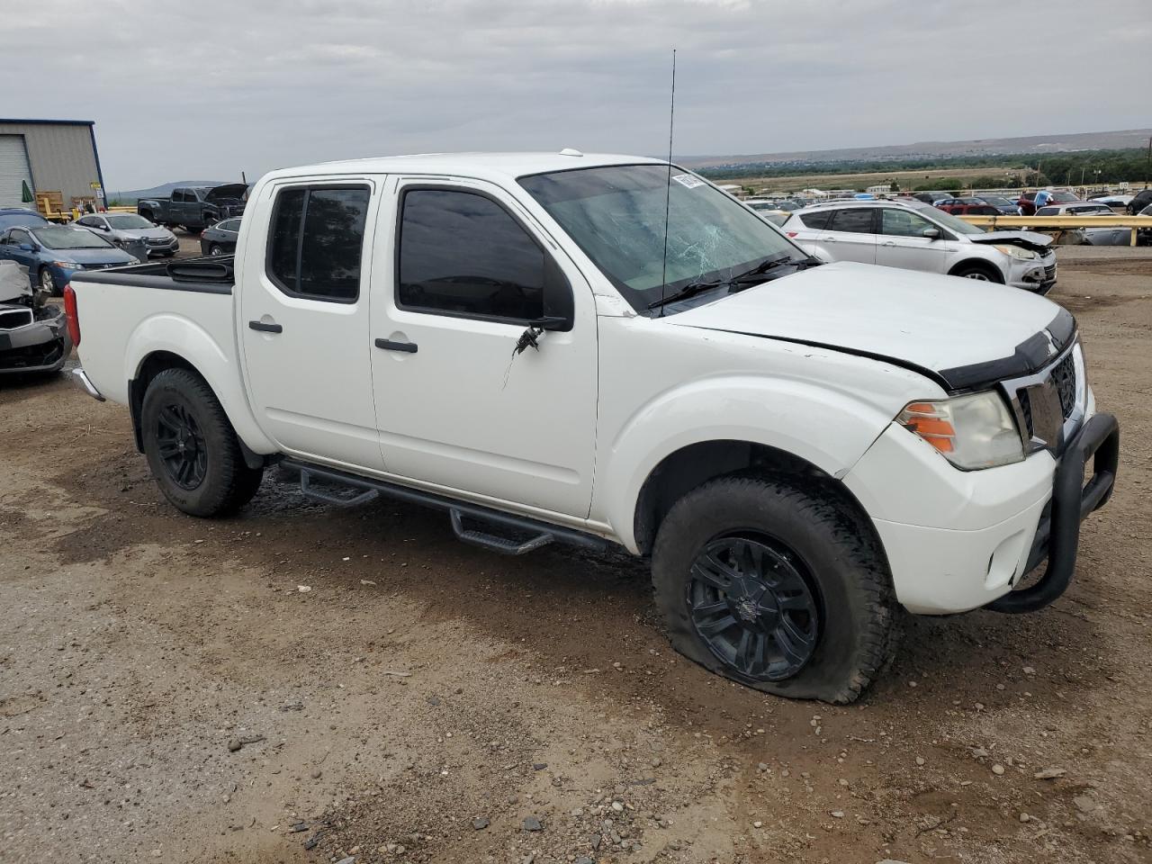 2016 NISSAN Frontier