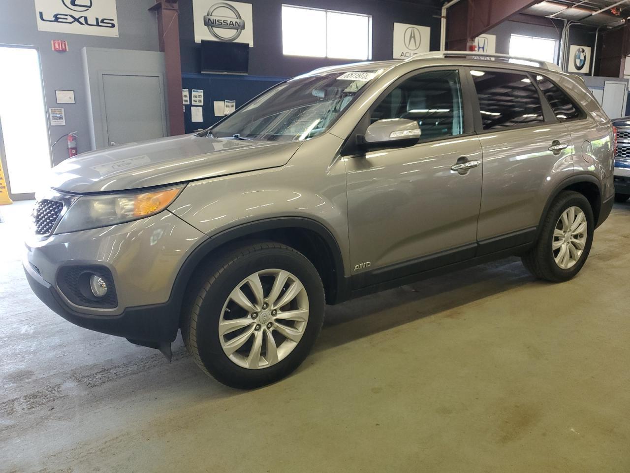 2011 KIA SORENTO