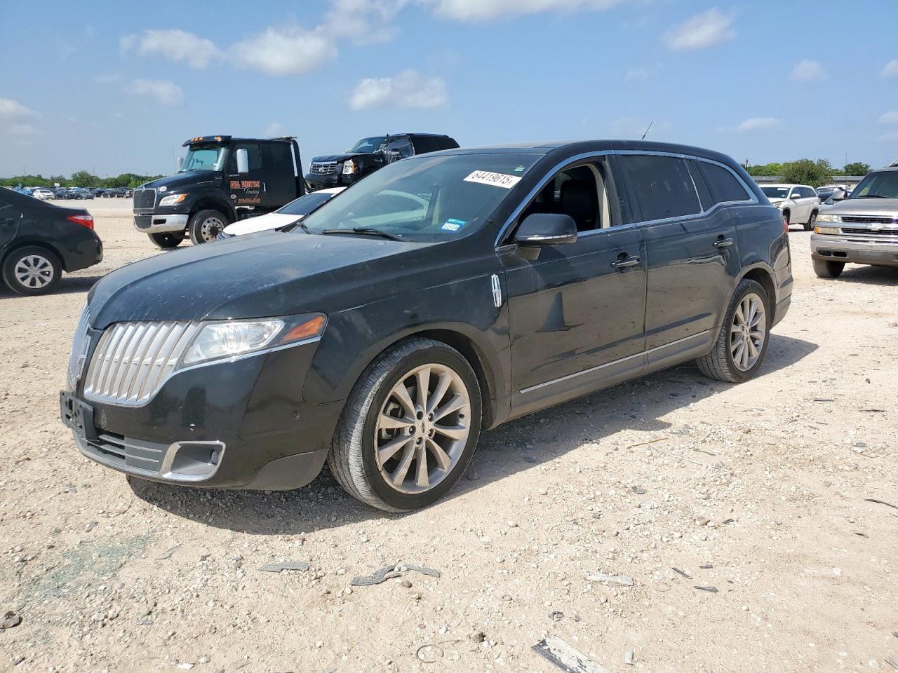 2012 LINCOLN MKT
