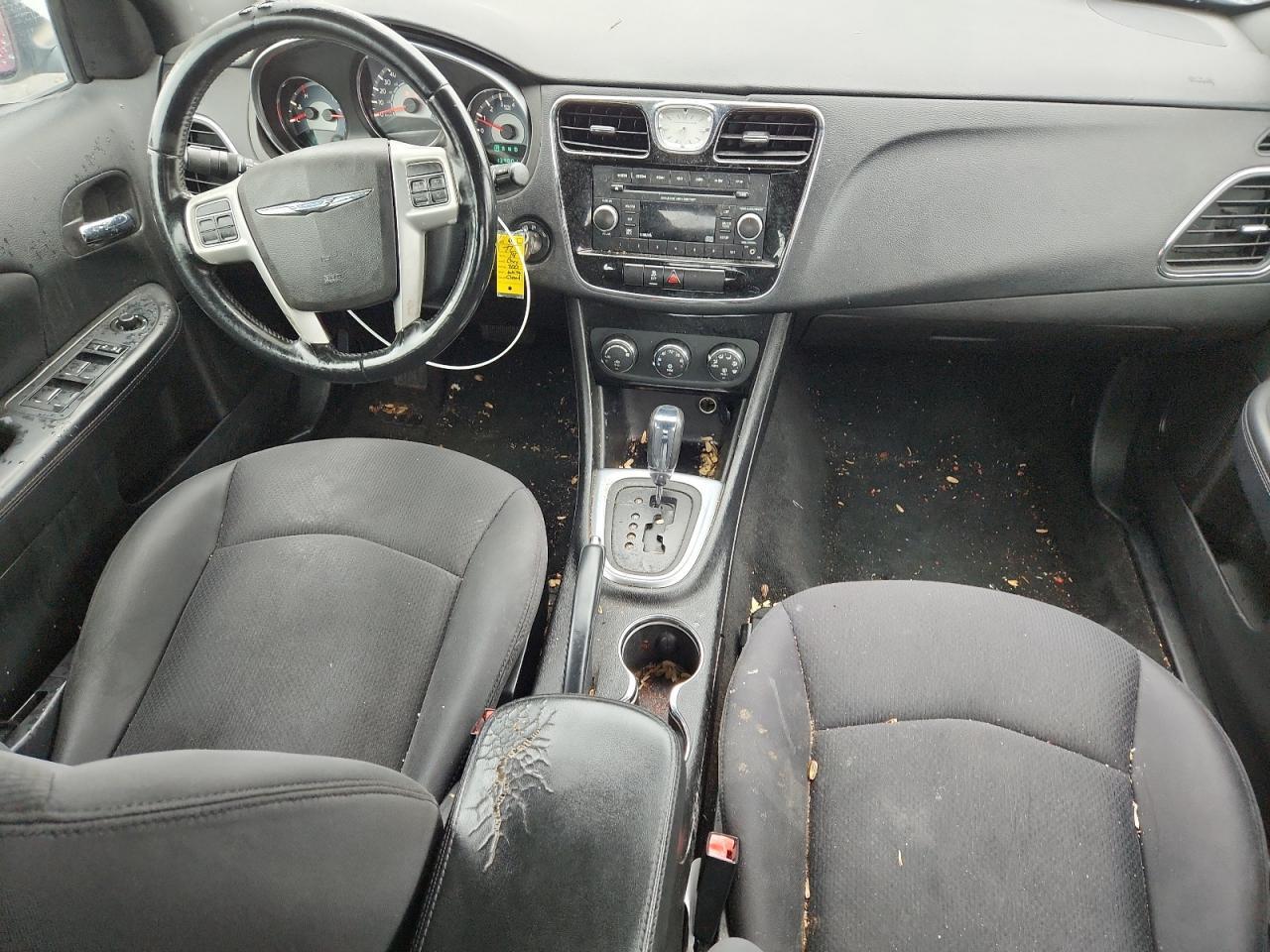 2014 CHRYSLER 200