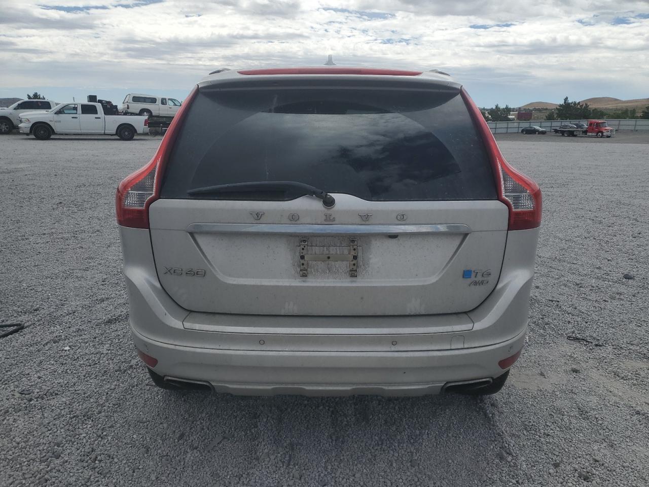 2014 VOLVO XC60