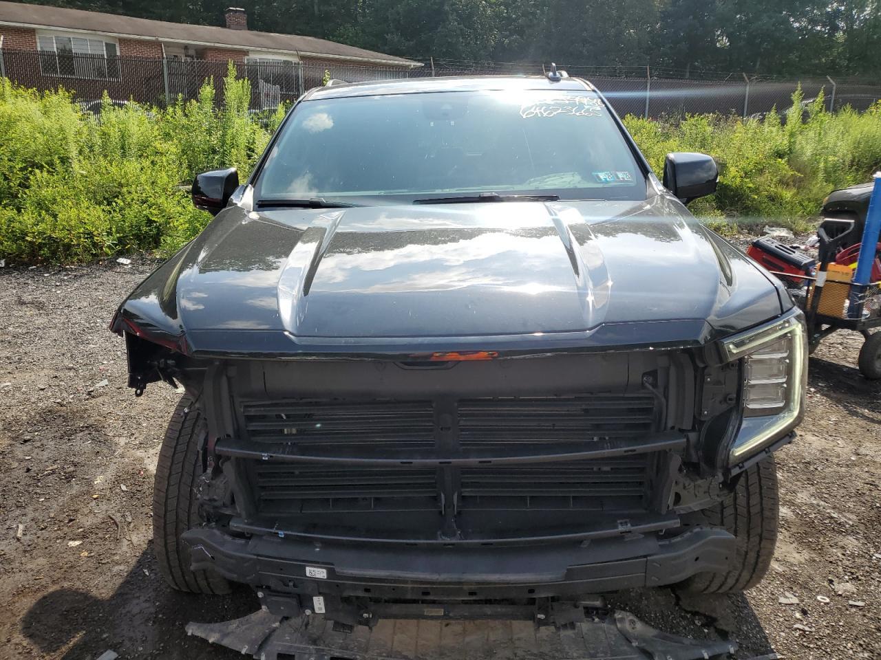 2023 GMC Yukon