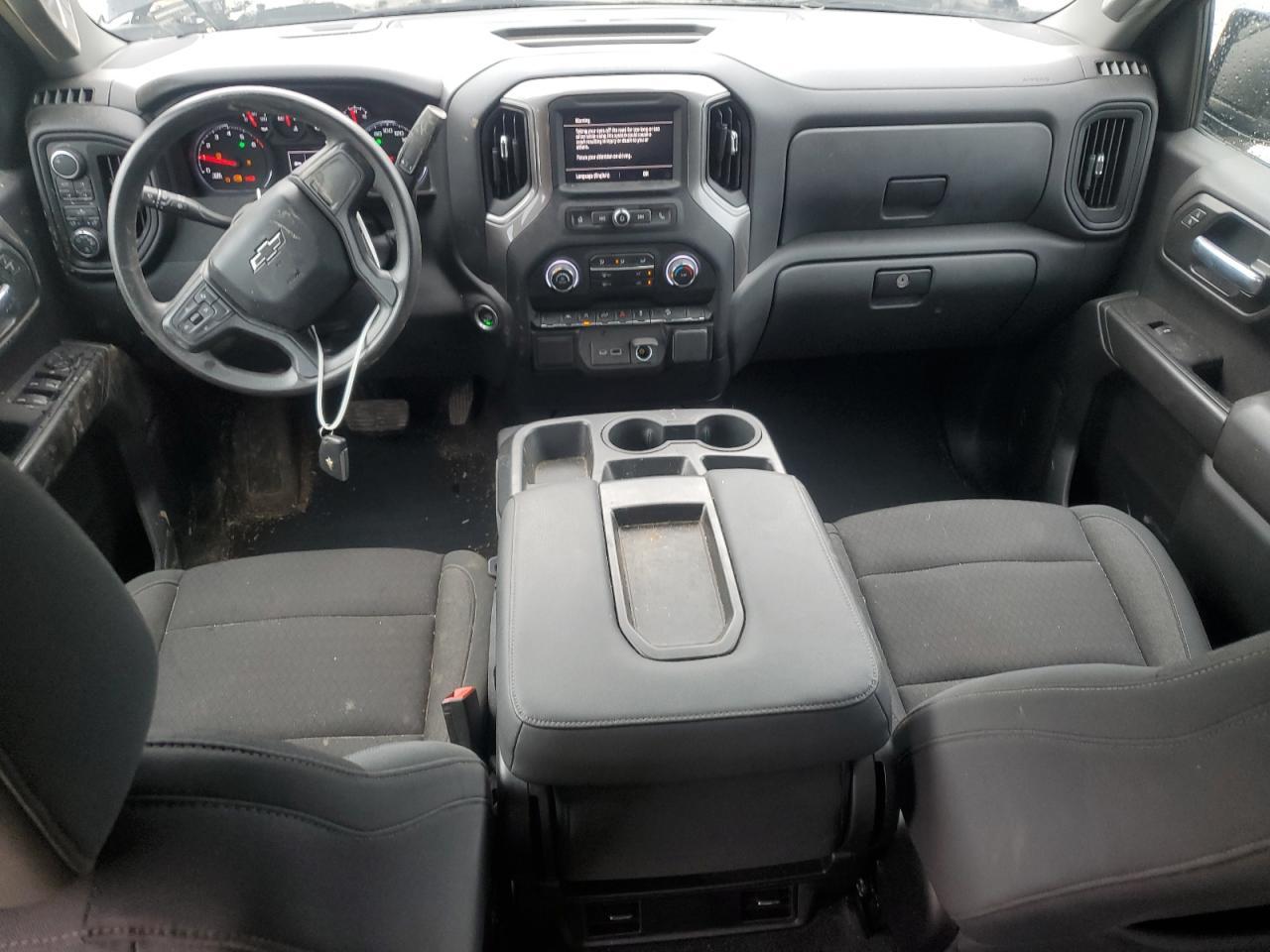 2025 CHEVROLET Silverado