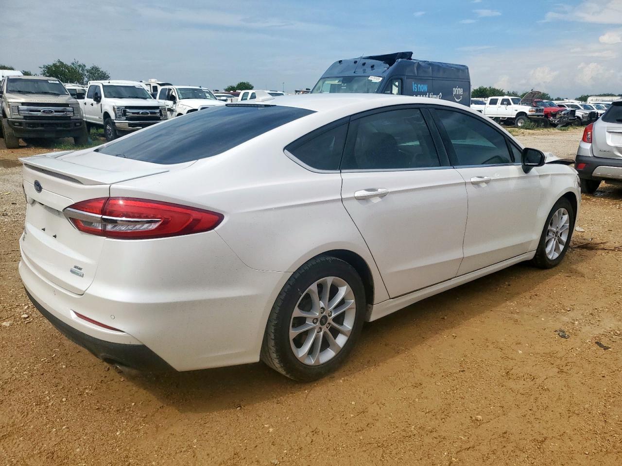 2020 FORD FUSION