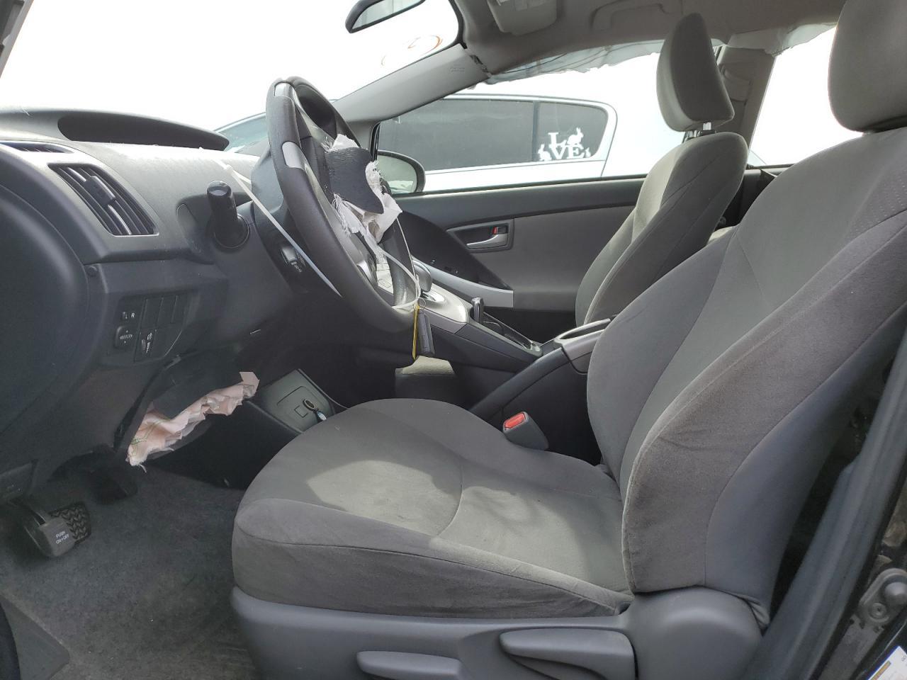 2015 TOYOTA PRIUS