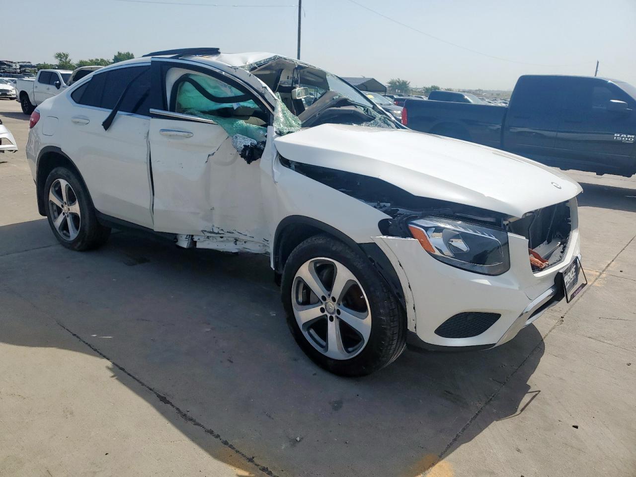 2017 MERCEDES-BENZ GLC-Class