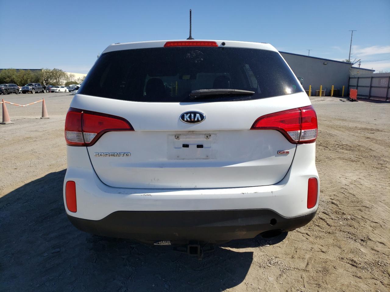 2015 KIA SORENTO