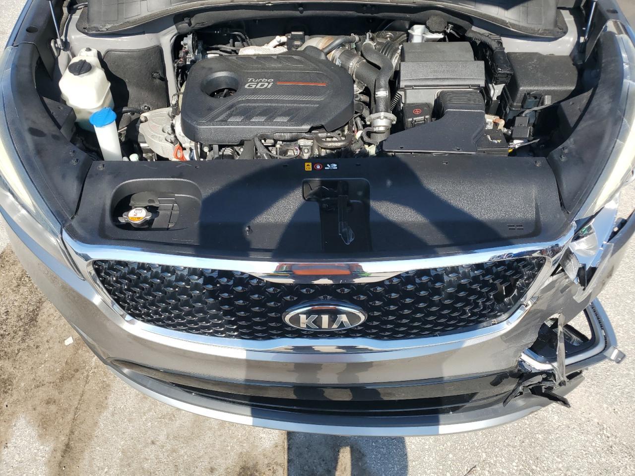 2017 KIA SORENTO