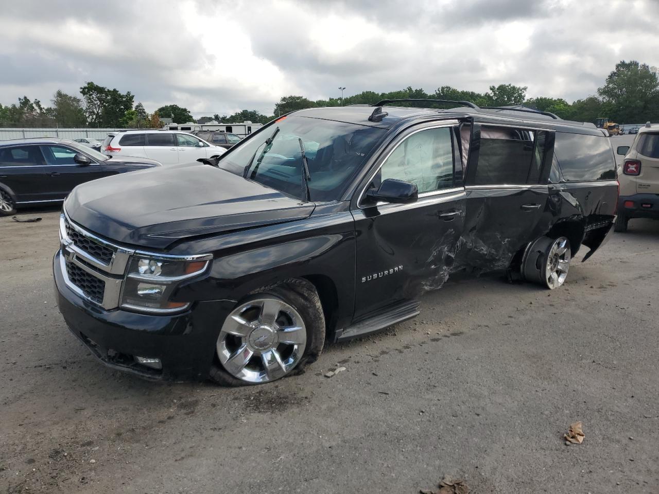 2017 CHEVROLET Suburban