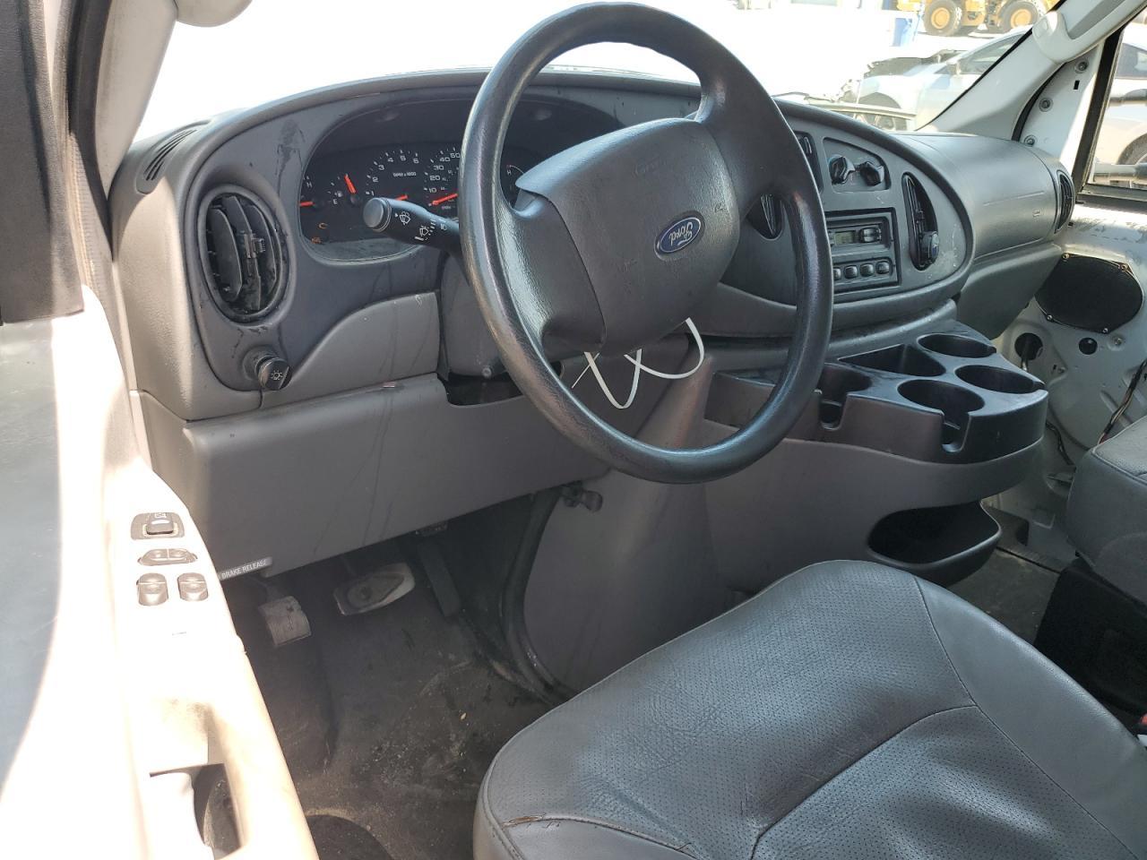 2006 FORD ECONOLINE