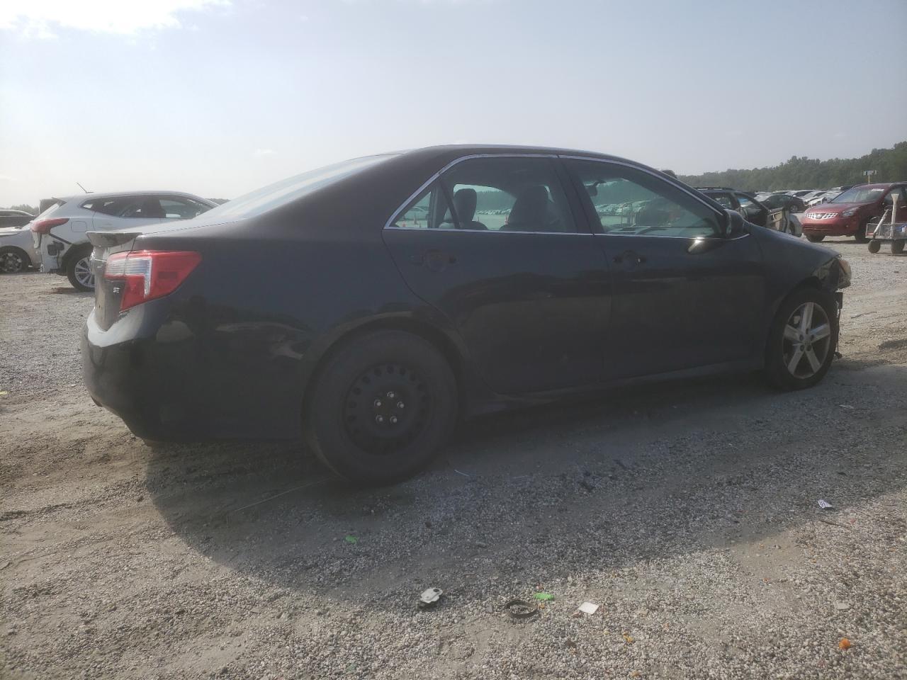 2013 TOYOTA CAMRY
