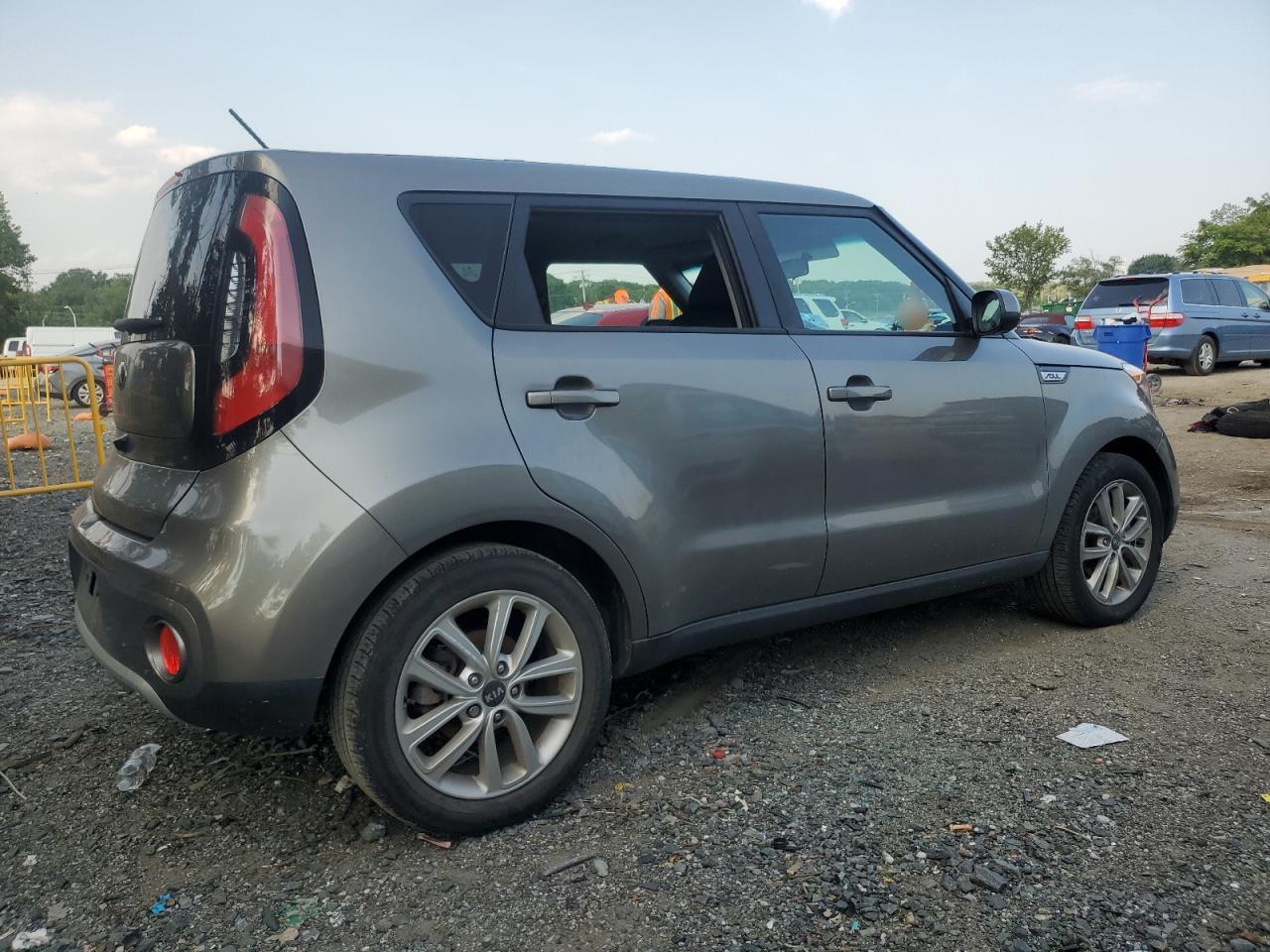2017 KIA SOUL