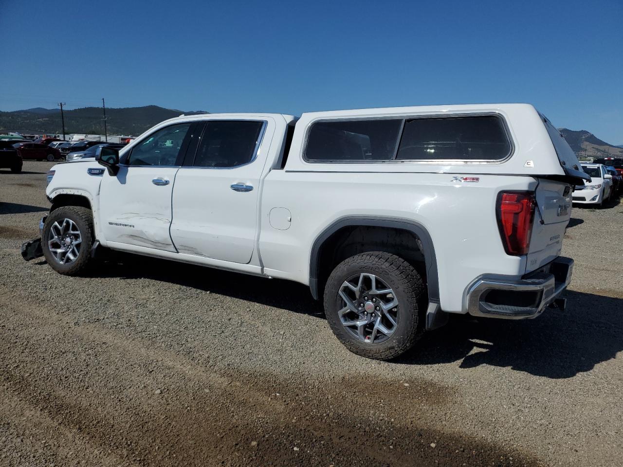 2024 GMC Sierra