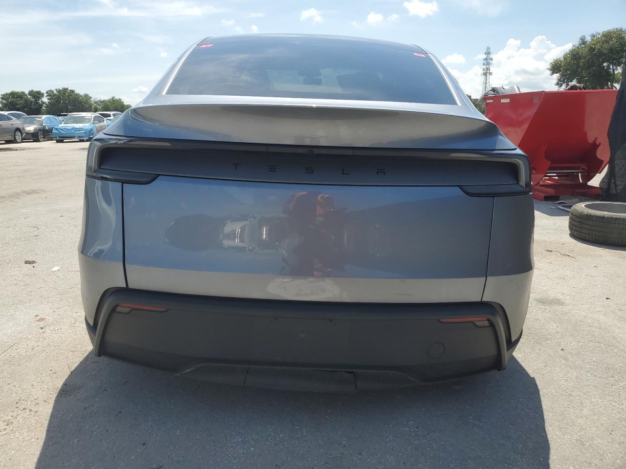 2026 TESLA MODEL Y