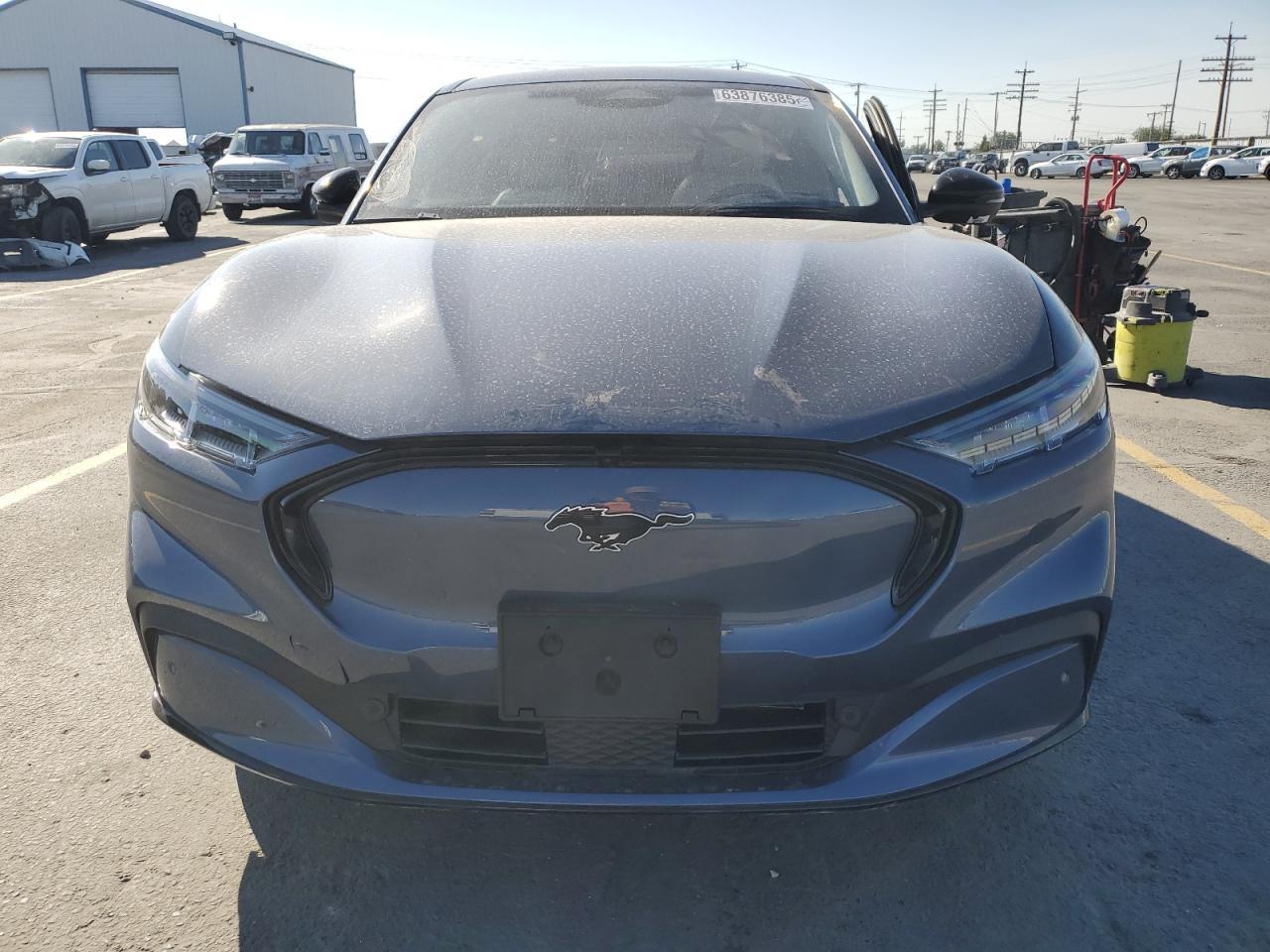 2021 FORD Mustang Mach-E