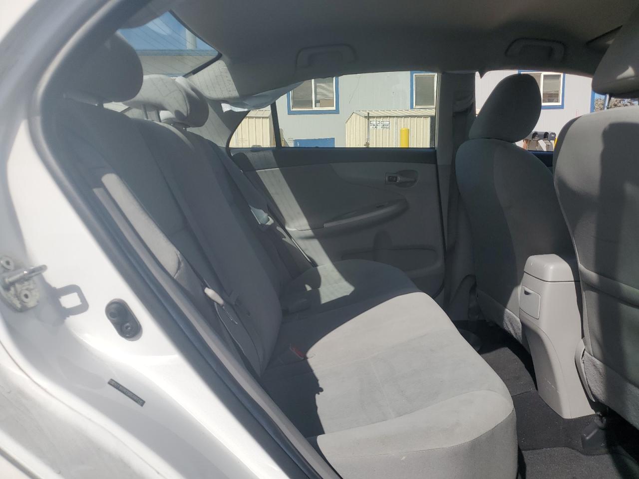 2011 TOYOTA COROLLA