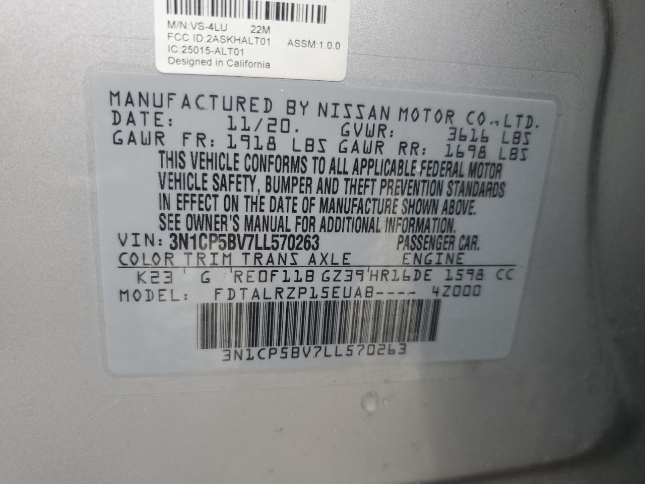 2020 NISSAN KICKS