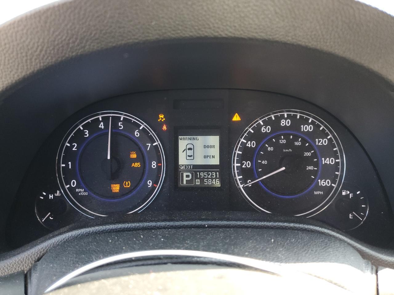 2011 INFINITI G25