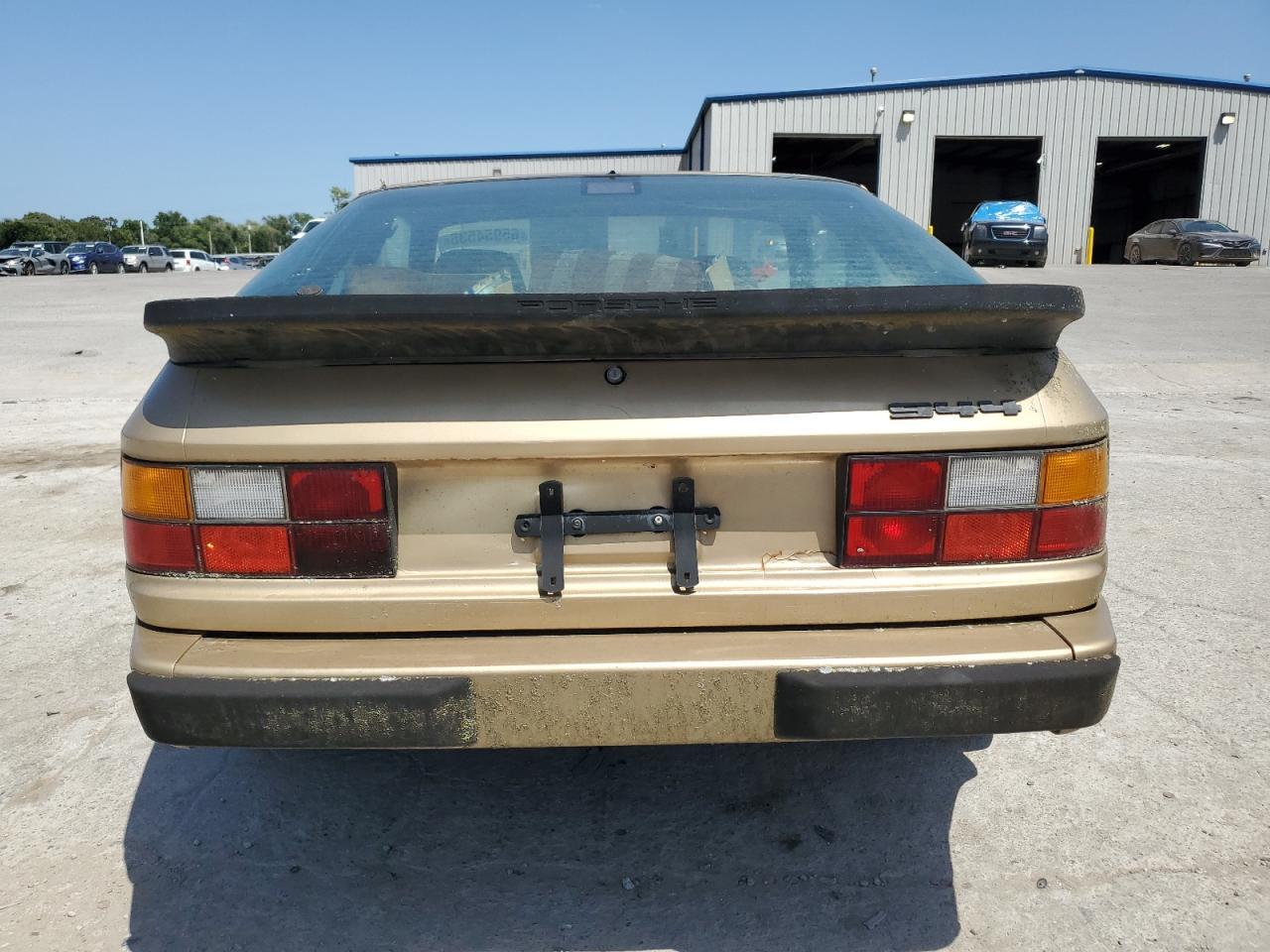 1986 PORSCHE 944