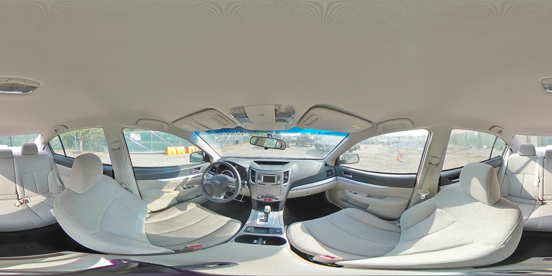 2014 SUBARU Legacy