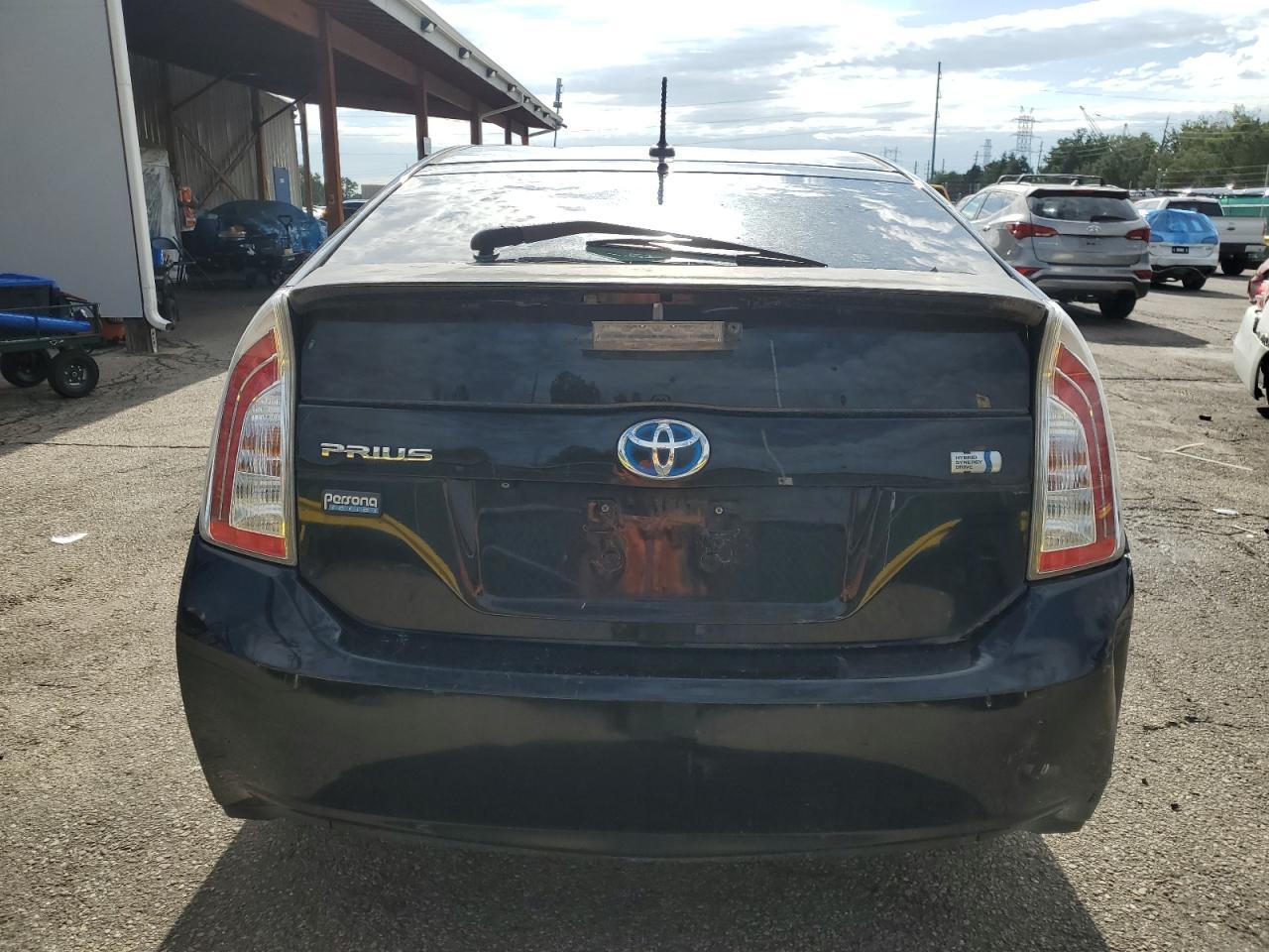 2013 TOYOTA PRIUS