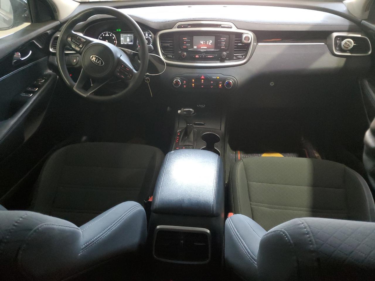 2016 KIA SORENTO