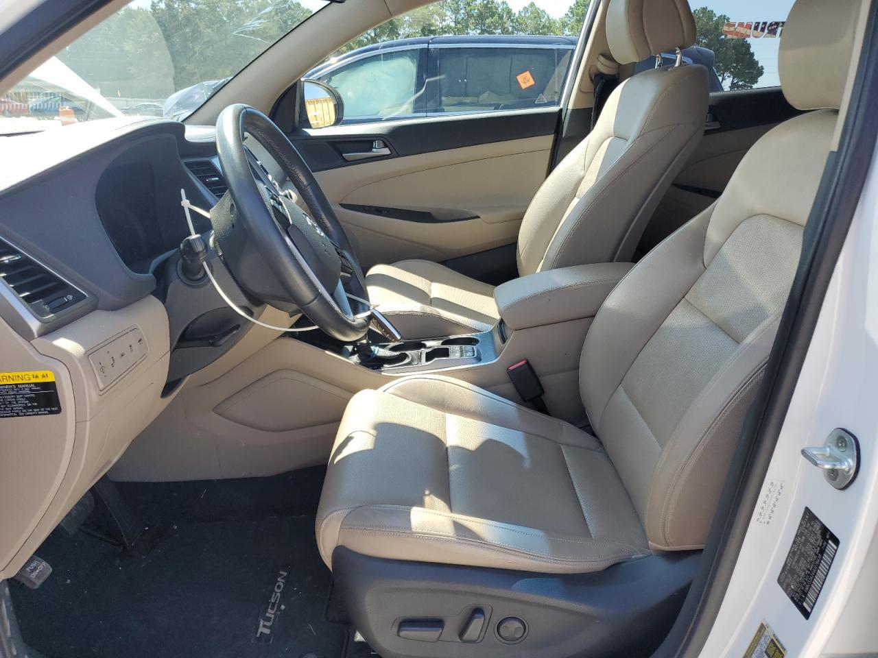 2016 HYUNDAI TUCSON