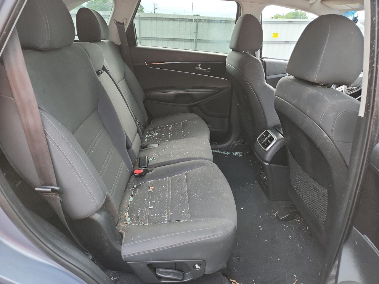 2020 KIA SORENTO