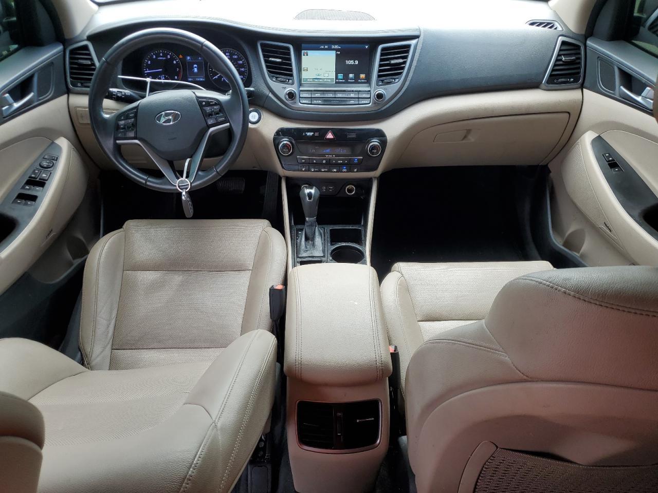 2017 HYUNDAI TUCSON
