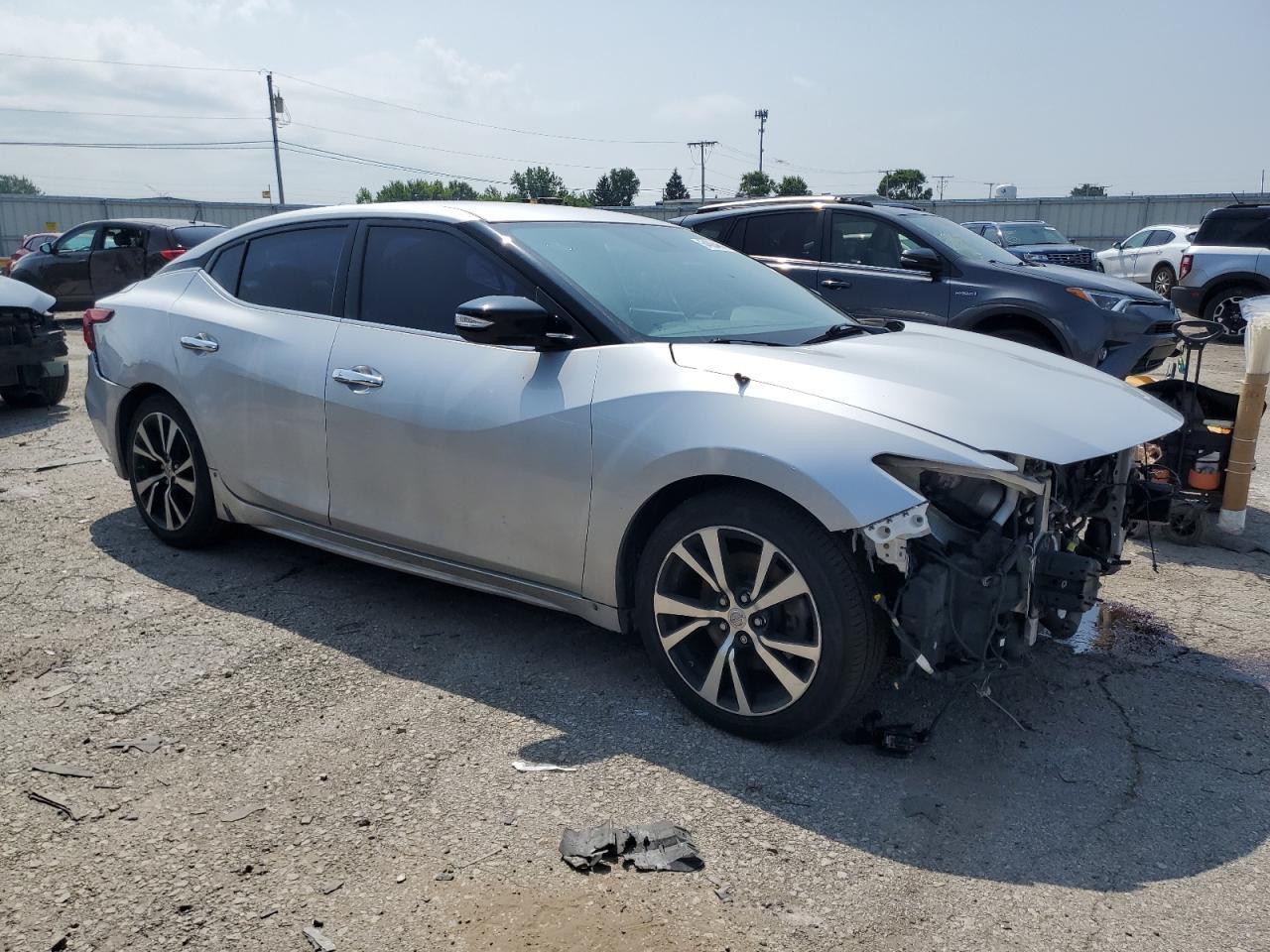 2018 NISSAN Maxima