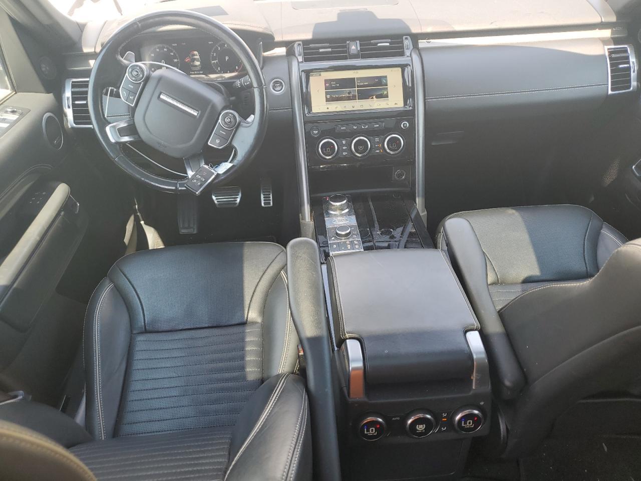 2018 LAND ROVER Discovery