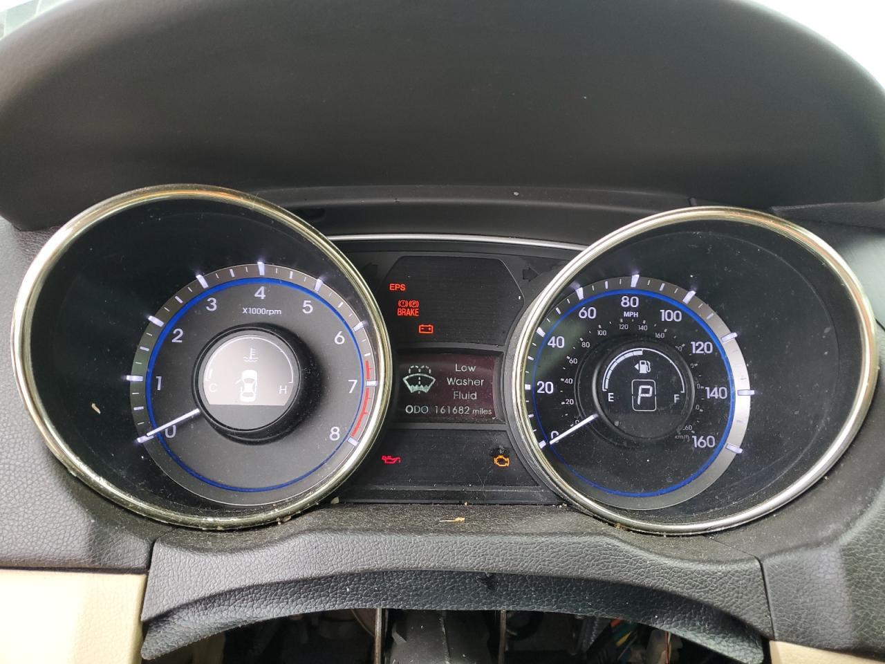 2011 HYUNDAI SONATA