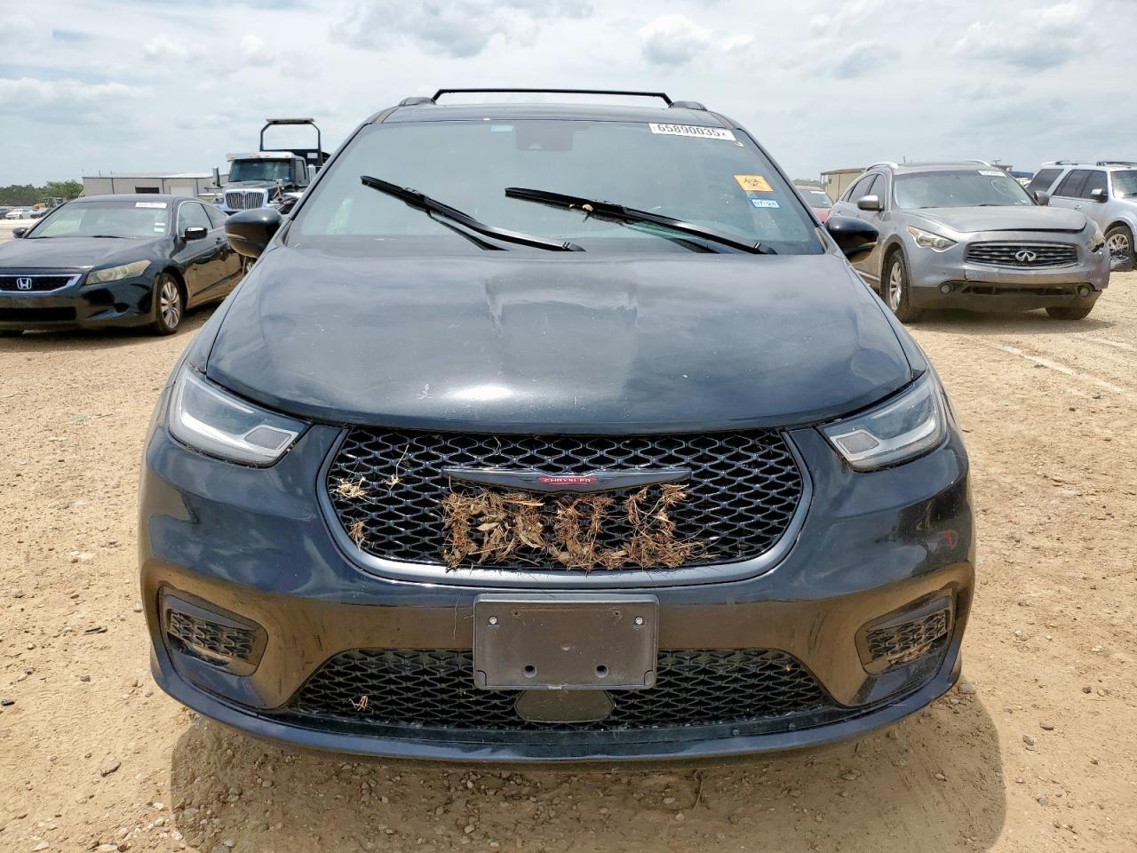 2021 CHRYSLER Pacifica