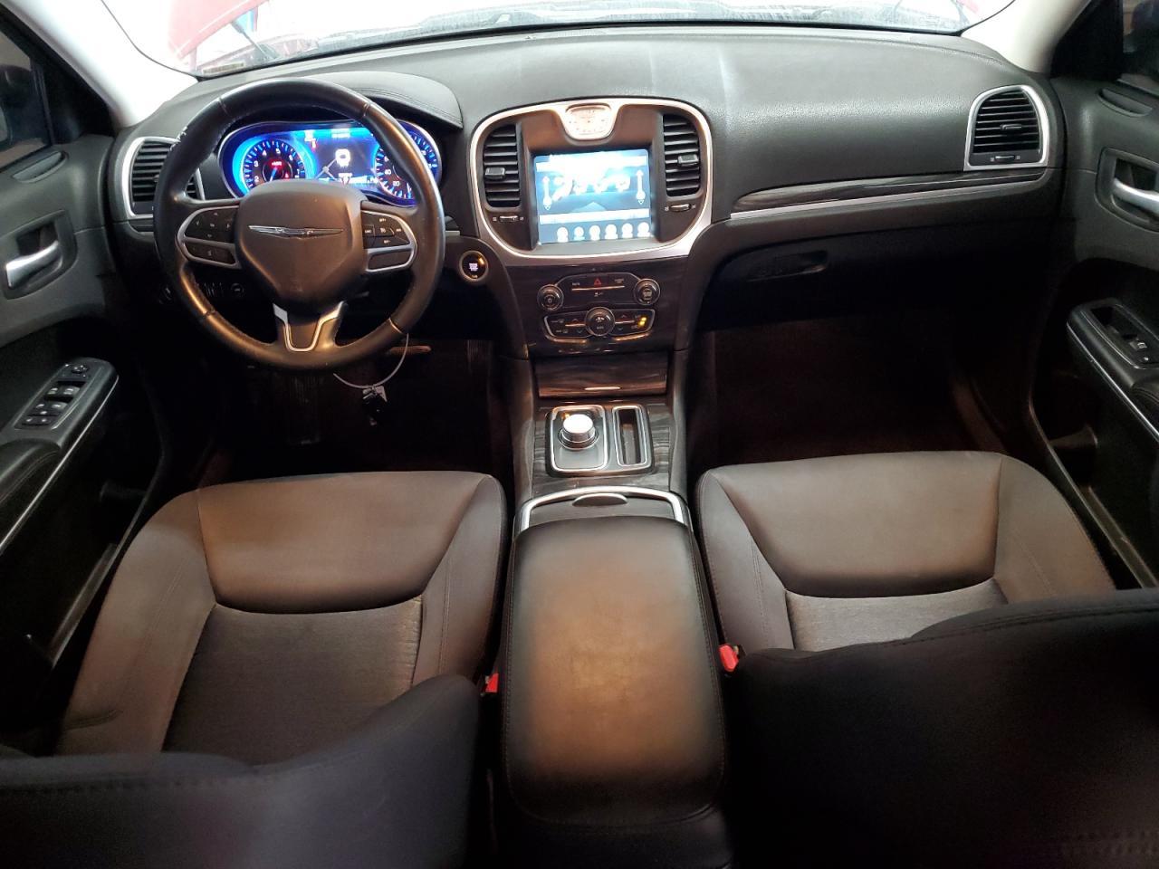 2018 CHRYSLER 300