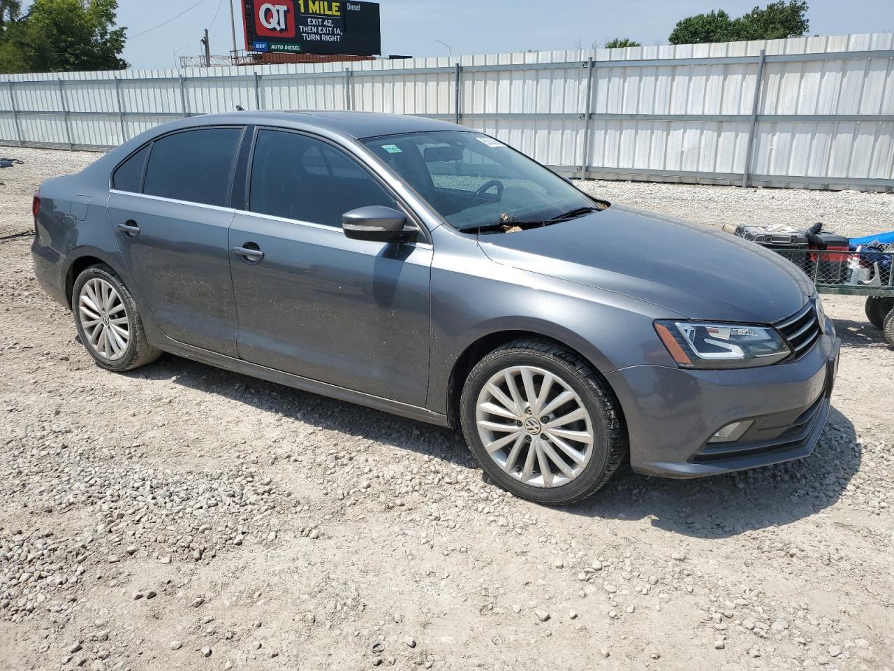 2016 VOLKSWAGEN JETTA