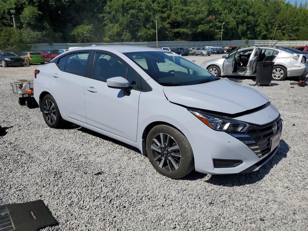 2024 NISSAN VERSA