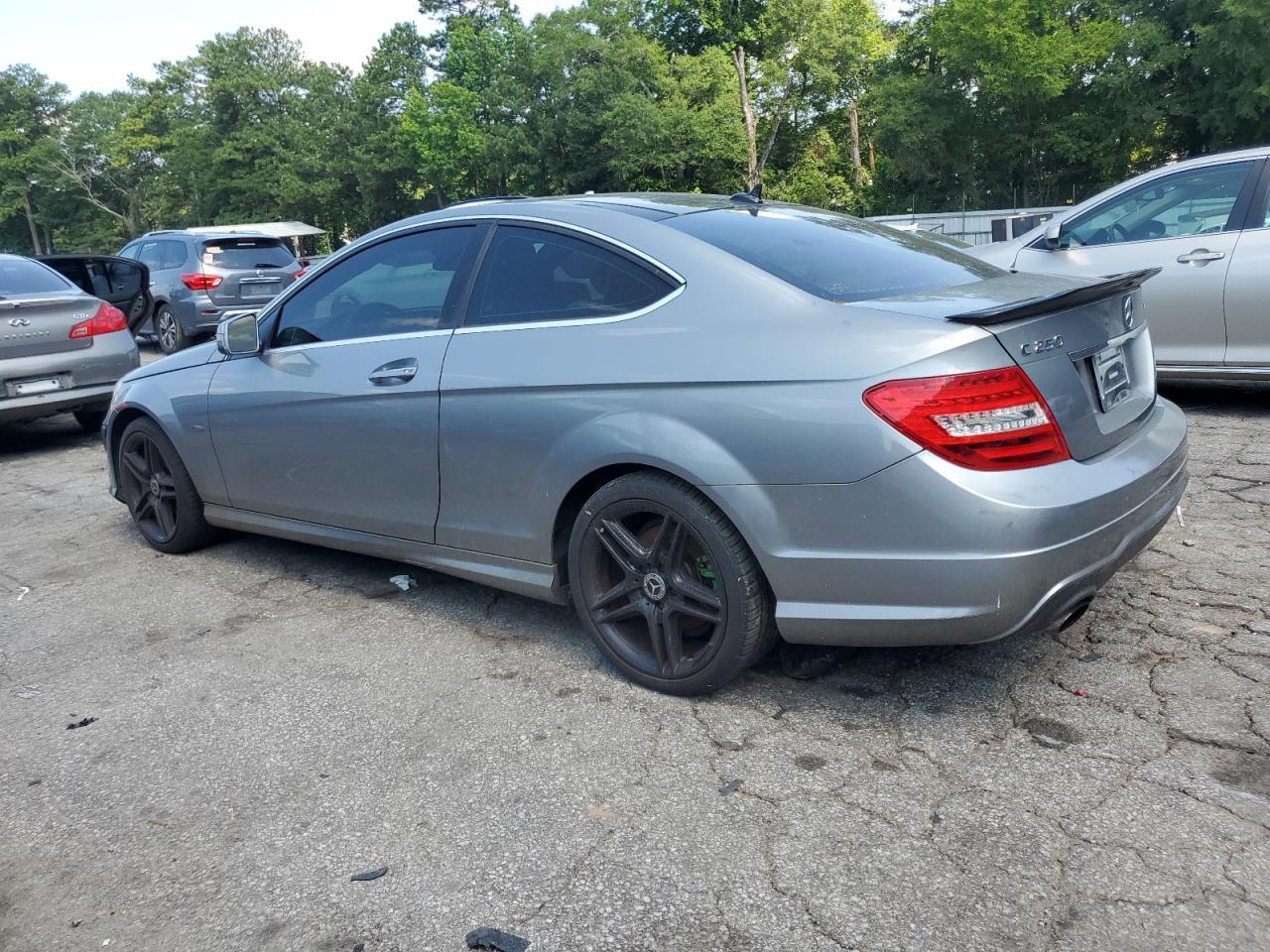 2012 MERCEDES-BENZ C-CLASS