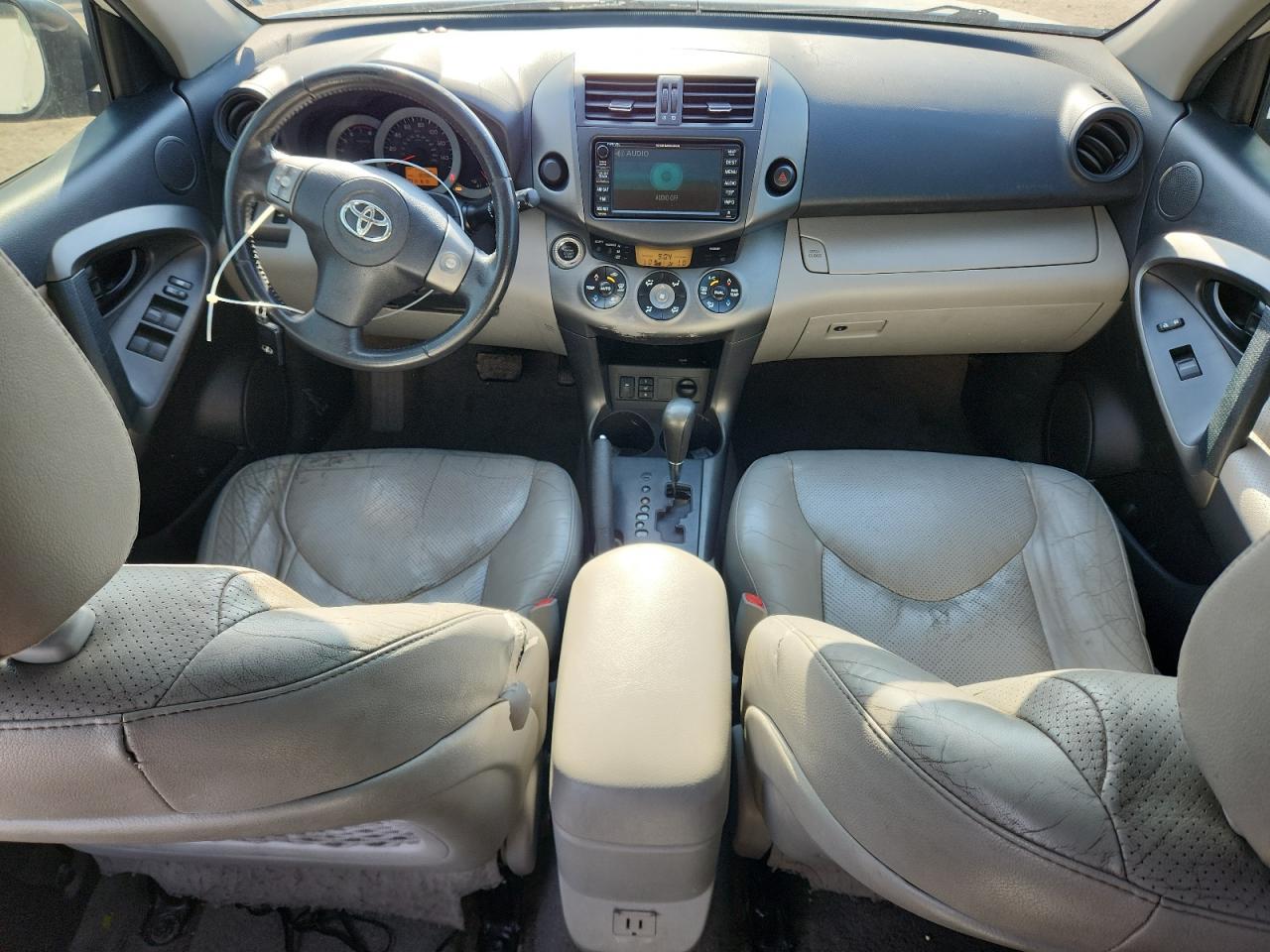 2011 TOYOTA RAV4