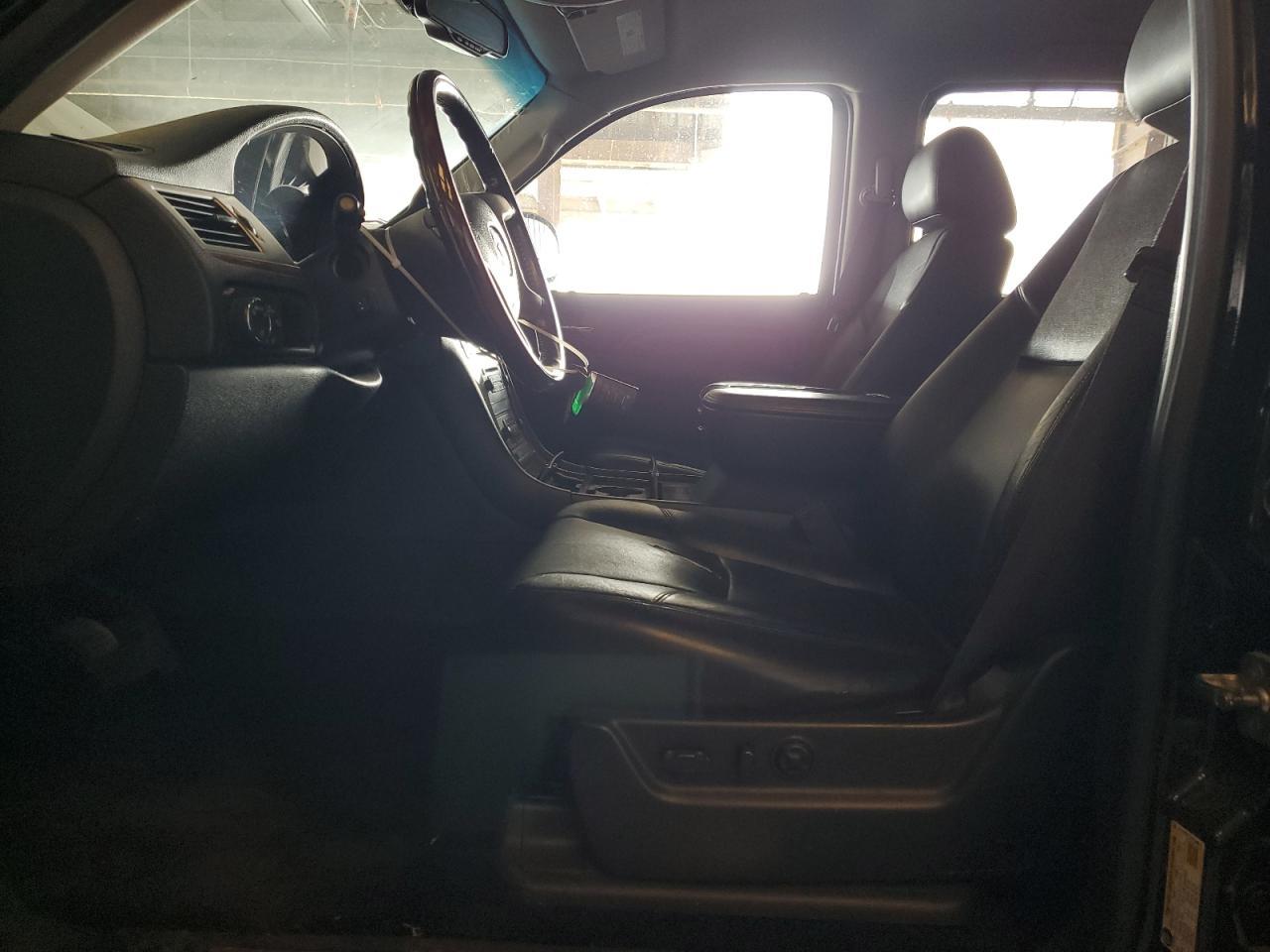 2013 CADILLAC ESCALADE