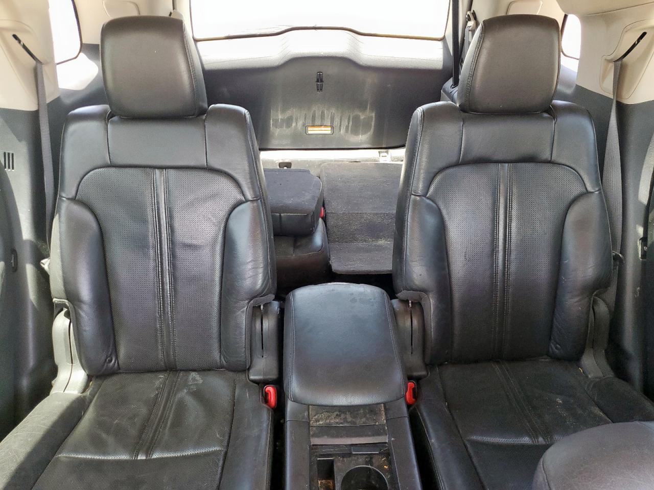 2012 LINCOLN MKT