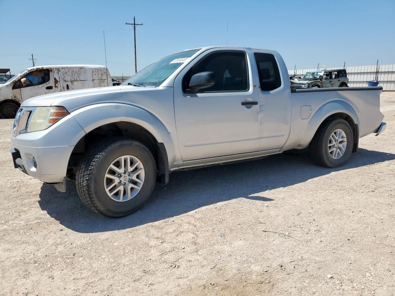 2017 NISSAN Frontier