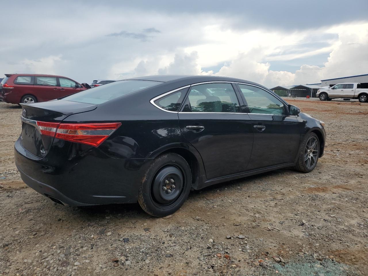 2014 TOYOTA Avalon