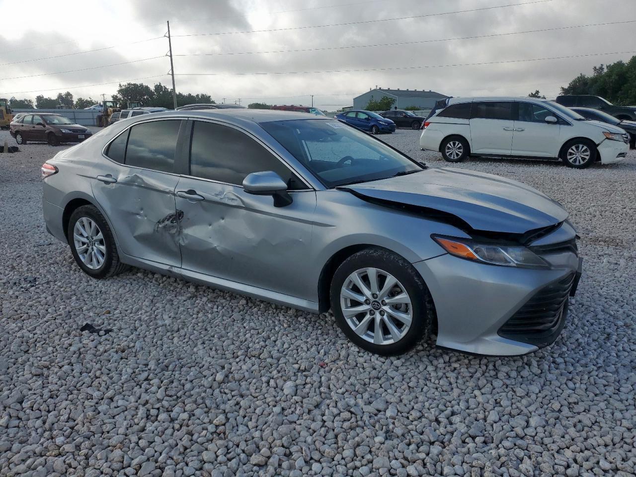 2019 TOYOTA CAMRY