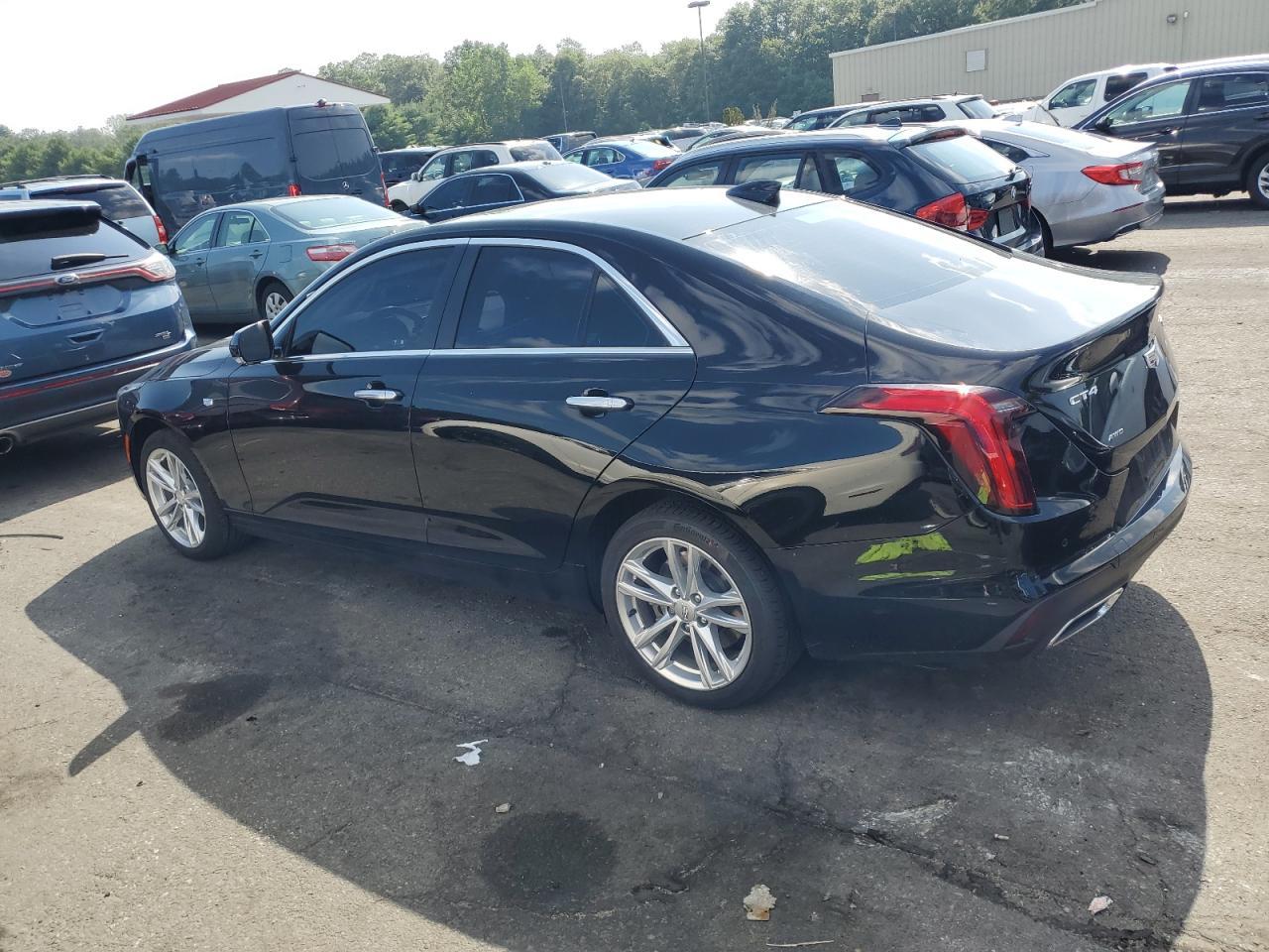 2022 CADILLAC CT4