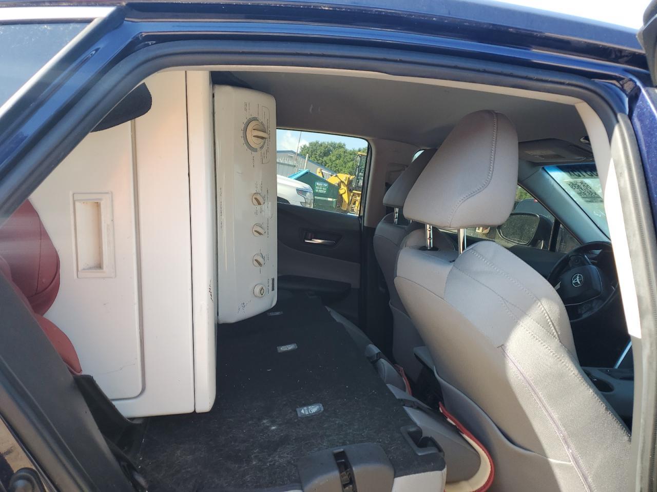 2021 TOYOTA VENZA