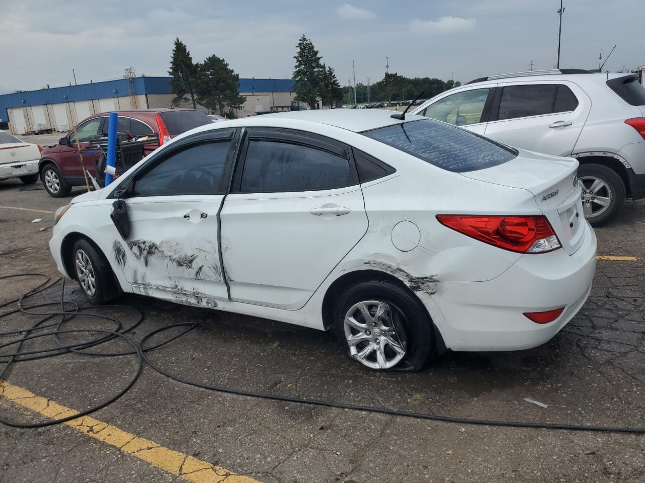 2012 HYUNDAI ACCENT