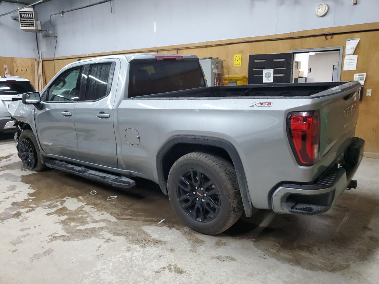 2024 GMC Sierra