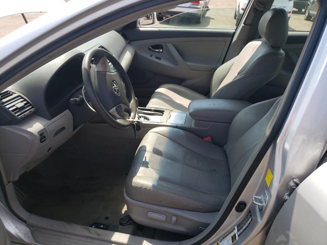 2011 TOYOTA CAMRY